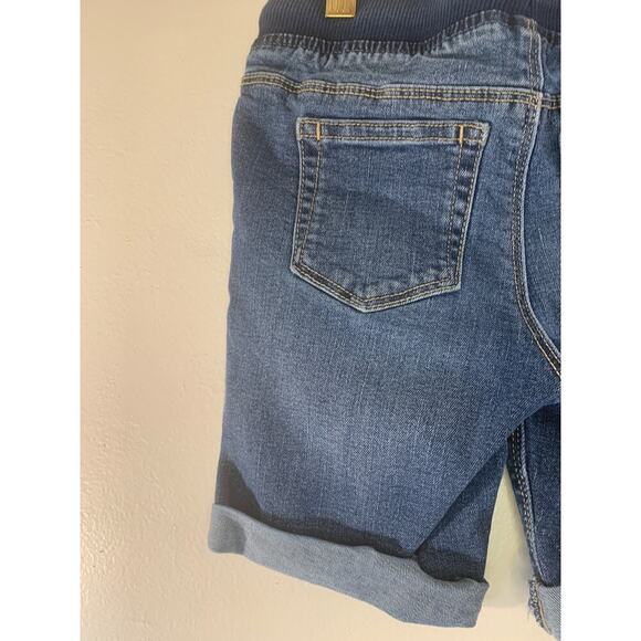 OLD NAVY Boy’s Pull On Cuffed Bermuda Stretch Jean Shorts / Size: 5T - Picture 7 of 7